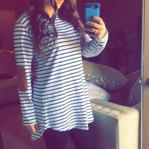 Gumuxi white and black striped tshirt dress